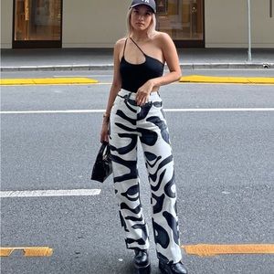 PAMPLONA DENIM JEANS BLACK / WHITE